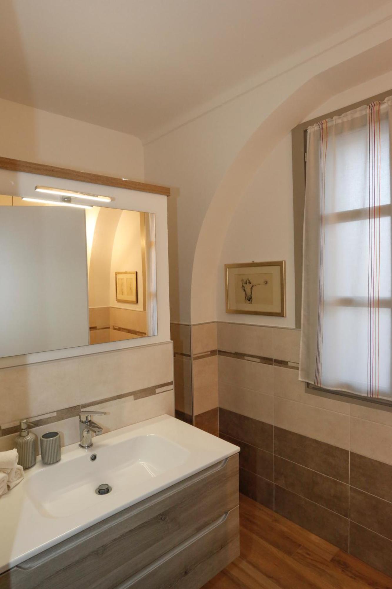Via Roma Guest House เกราสโก ภายนอก รูปภาพ